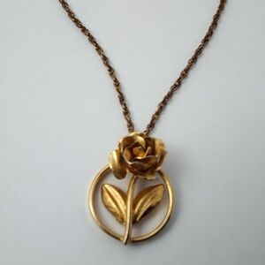 VTG Gold Plated Rose Stem Circular Design Pendant w/ 12k GF 1/20 Necklace Chain